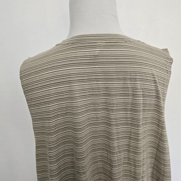 NEW Athleta Cloudlight Striped Muscle Tank Relaxed Olive Plus Size Women 2X - Picture 7 of 11